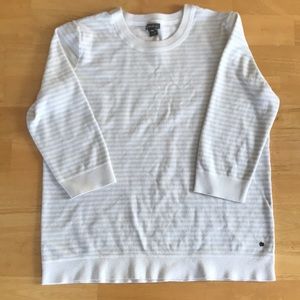 Eddie Bauer 3/4 length sleeve shirt